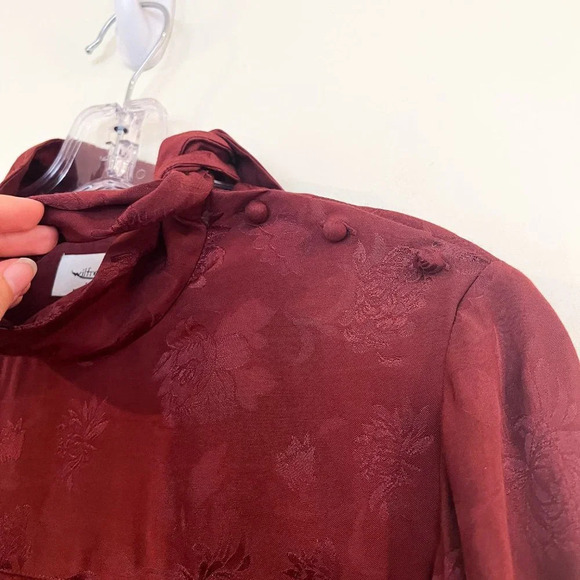 Wilfred Maroon Bronze Satin Floral Tie Neck Bohemian Classic Blouse Small - Picture 8 of 11